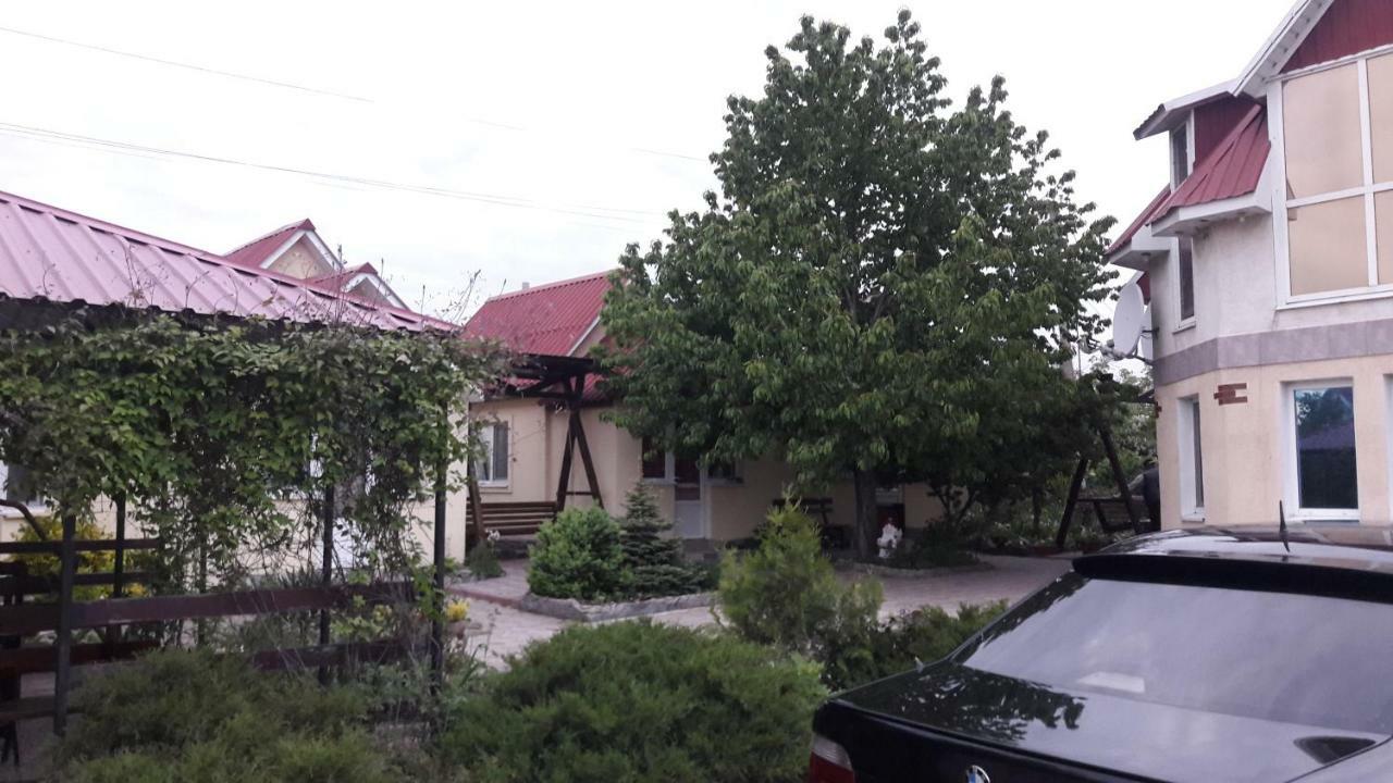 Beregynya Motell Yuzhnoukrainsk Exteriör bild
